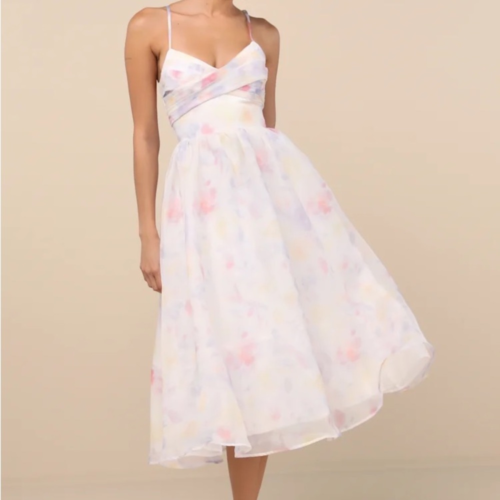 NWT Lulu's Pastel Floral Midi Dress